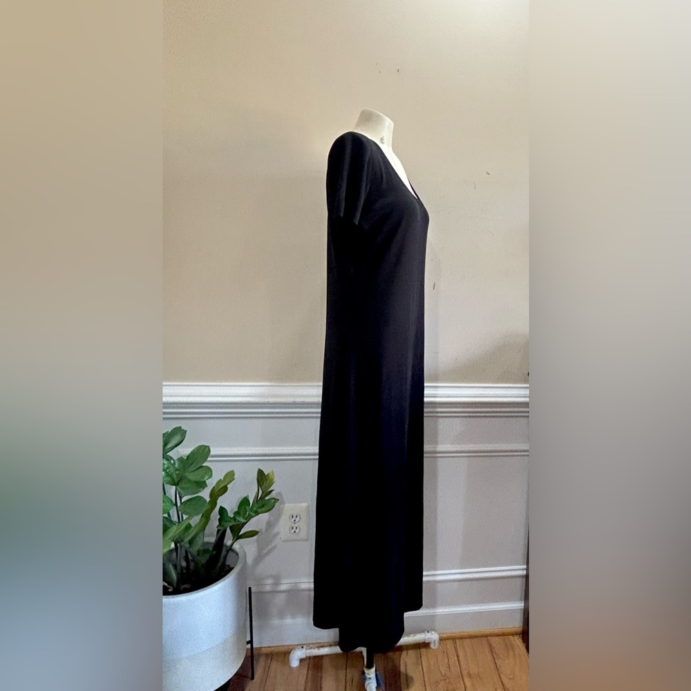 Misook Elegant Black Maxi Dress - Picture 3 of 5